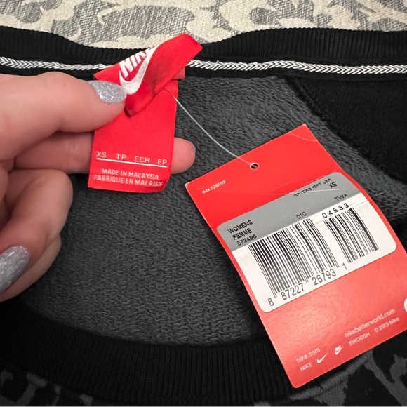 Nike sweatshirt XS - Picture 4 of 4